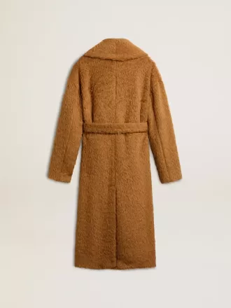 Abrigo de mujer con cuello chal en color tabaco