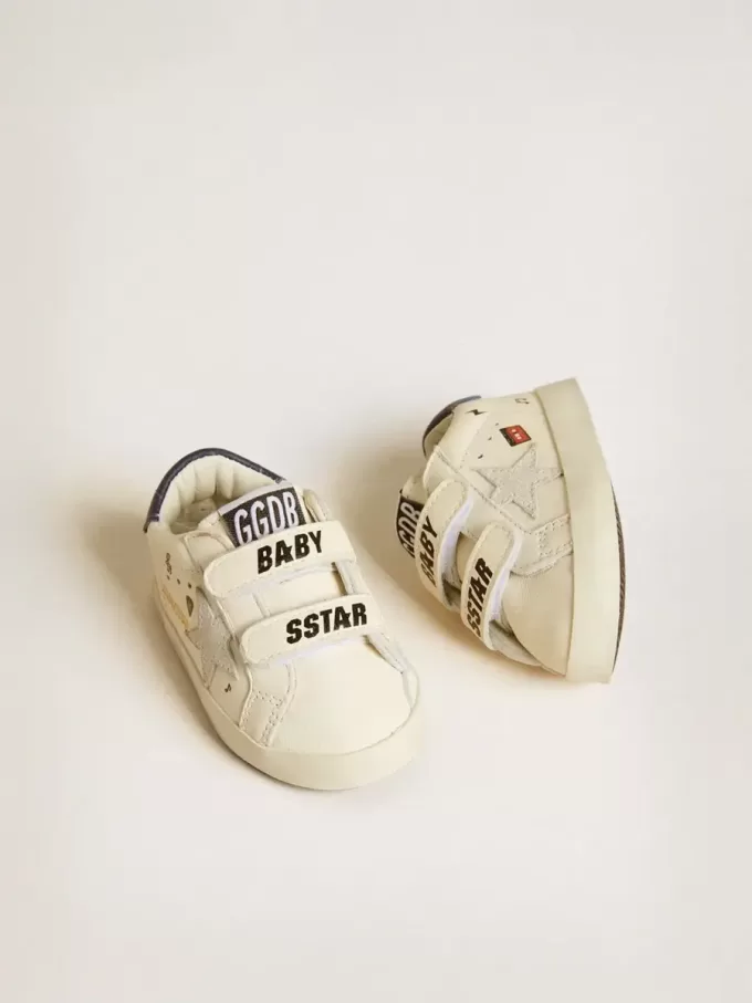 Baby School en piel napa con estampado musical y estrella de ante blanco Baby School en piel napa con estampado musical y estrella de ante blanco