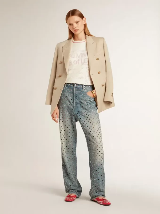 Bailarinas Amy en piel napa roja con tachuelas plateadas