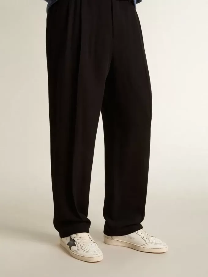 Ball Star con estrella negra y lengüeta del talón de ante azul.