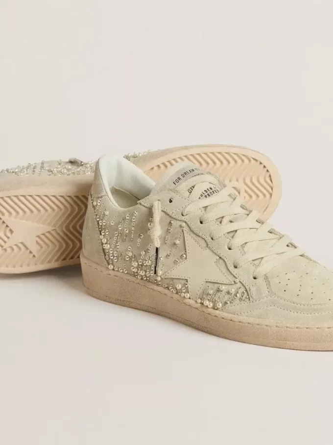 Ball Star en ante con cristales Swarovski y perlas y estrella de cuero