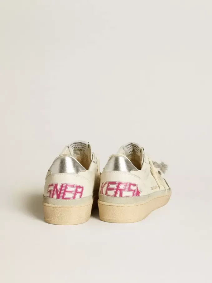 Ball Star LTD en piel napa con estrella de piel y lengüeta metálica en el talón