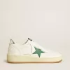 Ball Star para hombre con estrella de cuero verde y lengüeta metálica en el talón Ball Star para hombre con estrella de cuero verde y lengüeta metálica en el talón