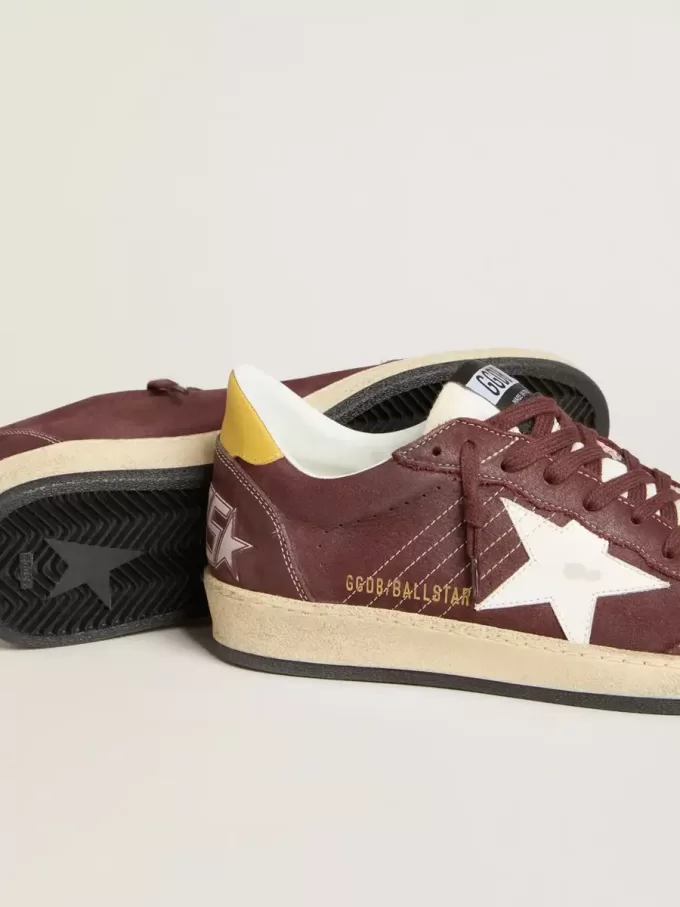 Ball Star para hombre en nubuck chocolate con estrella y lengüeta en el talón de piel Ball Star para hombre en nubuck chocolate con estrella y lengüeta en el talón de piel