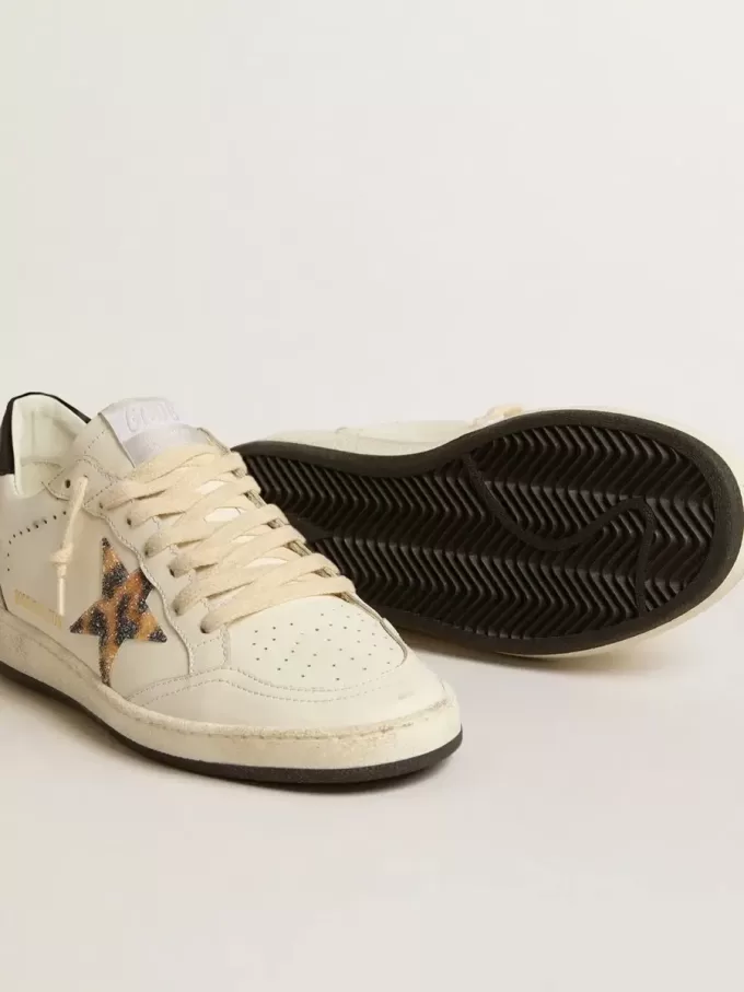 Ball Star para mujer con estrella con estampado de leopardo adornada con cristal Swarovski Ball Star para mujer con estrella con estampado de leopardo adornada con cristal Swarovski