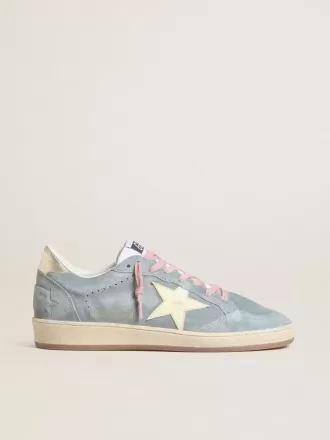 Ball Star para mujer en ante azul claro con estrella de cuero color crema