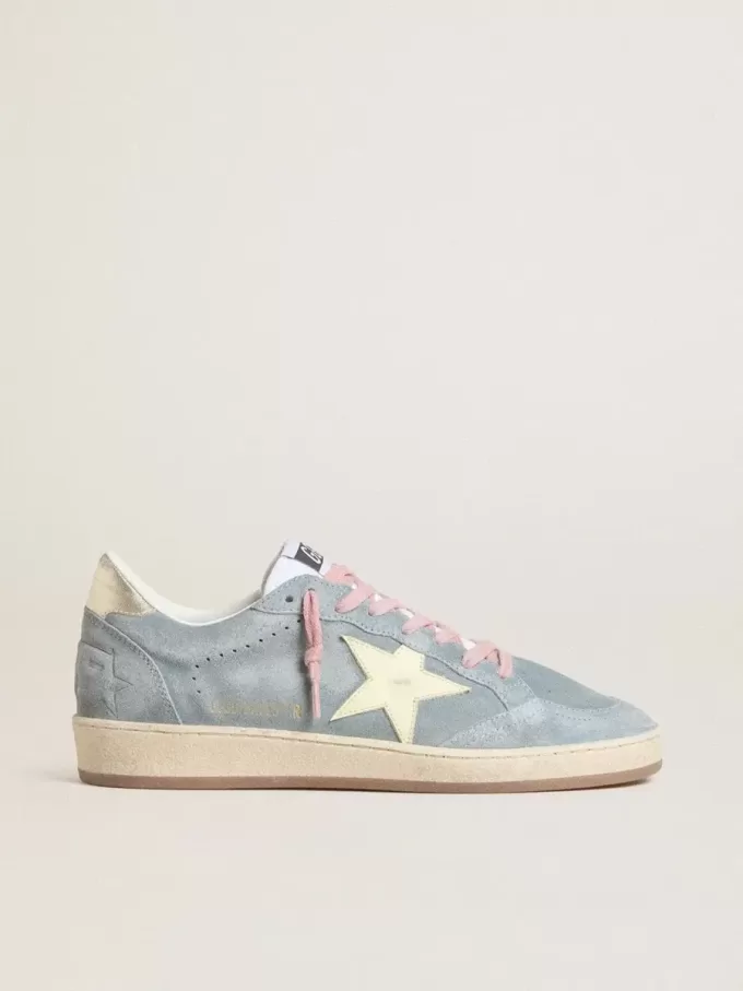 Ball Star para mujer en ante azul claro con estrella de cuero color crema
