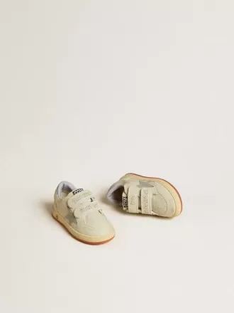 Ball Star Teen en piel blanca con estrella azul claro y lengüeta en el talón