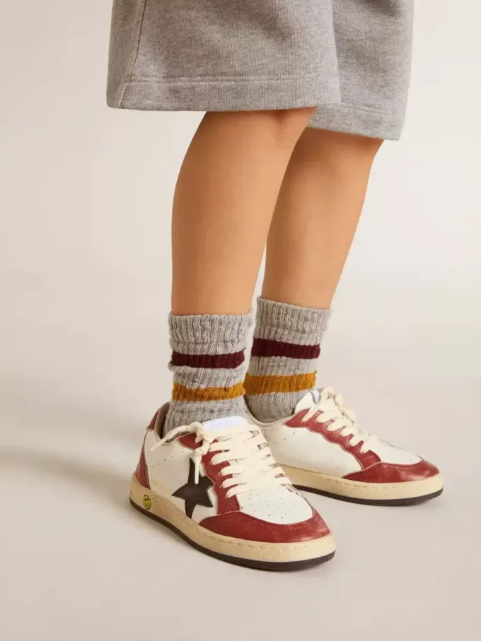 Ball Star Young en napa con estrella negra e inserciones de cuero rojo Ball Star Young en napa con estrella negra e inserciones de cuero rojo