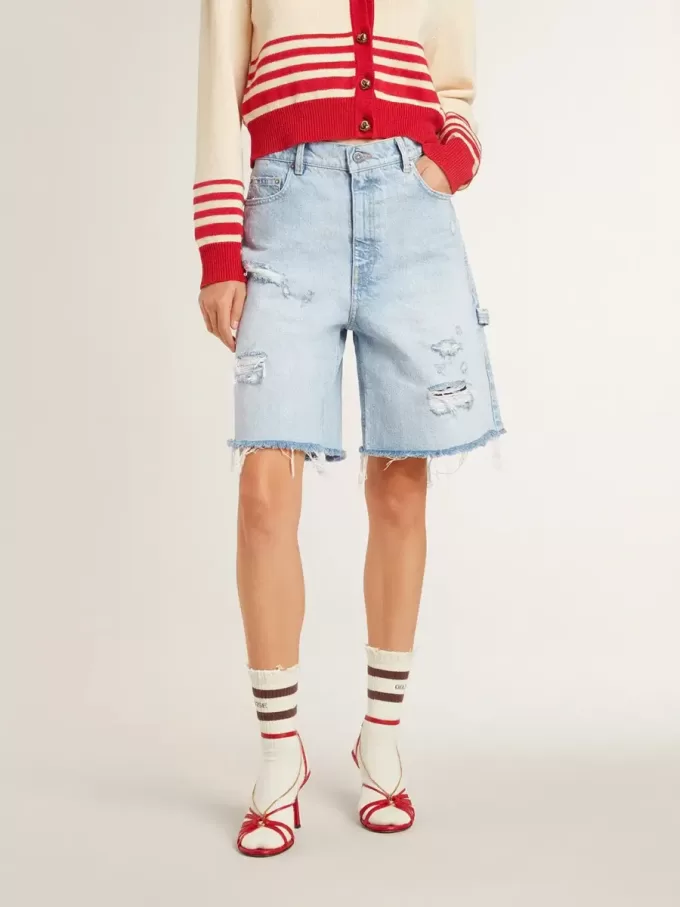 Bermudas de mujer en denim con efecto desgastado Bermudas de mujer en denim con efecto desgastado