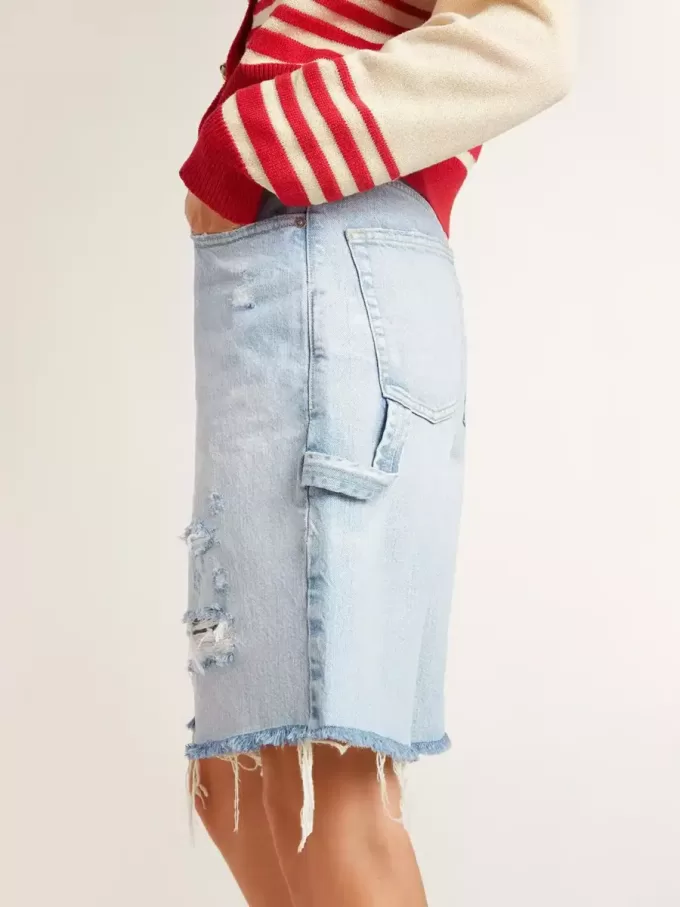 Bermudas de mujer en denim con efecto desgastado Bermudas de mujer en denim con efecto desgastado