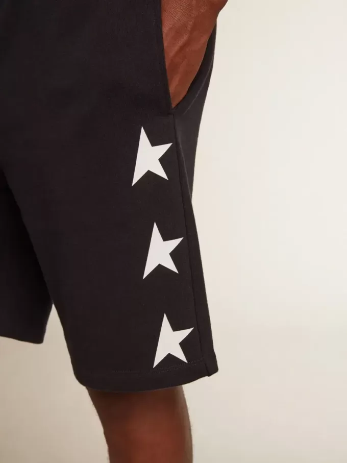 Bermudas negras para hombre con estrellas blancas