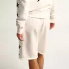 Bermudas vintage blancas para hombre con estrellas negras en contraste