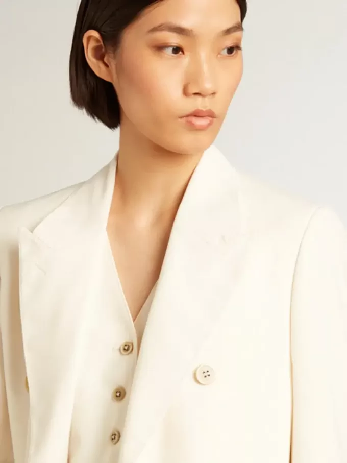 Blazer blanco envejecido de doble botonadura para mujer
