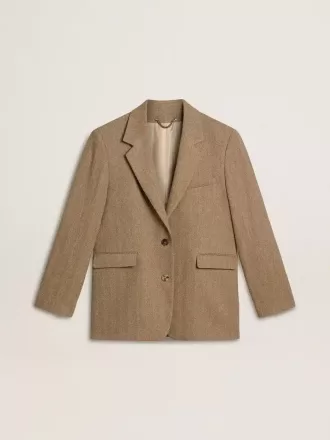 Blazer de una sola botonadura para mujer en color arena con diseño en espiga