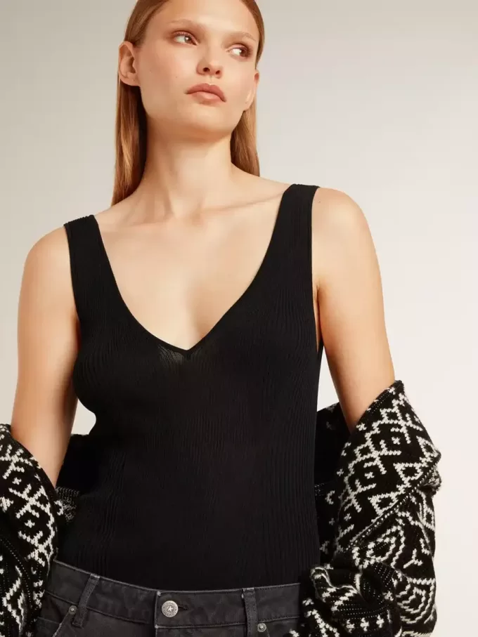 Body negro con cuello en V para mujer