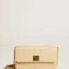 Bolso Gioia en piel de oveja color vainilla con detalles dorados