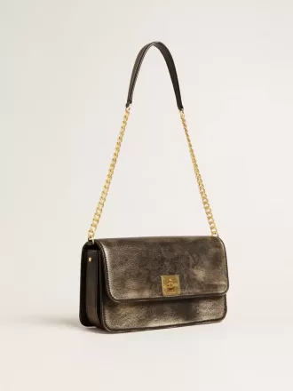 Bolso Gioia en piel vintage negra con detalles dorados