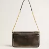 Bolso Gioia en piel vintage negra con detalles dorados