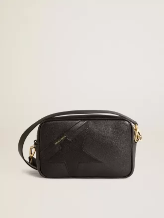 Bolso Star en piel negra con estrella tono sobre tono