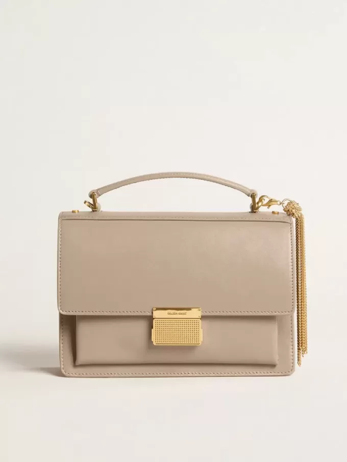 Bolso Venezia en piel beige con ribetes y detalles dorados