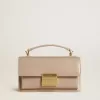 Bolso Venezia pequeño en piel beige con detalles dorados Bolso Venezia pequeño en piel beige con detalles dorados