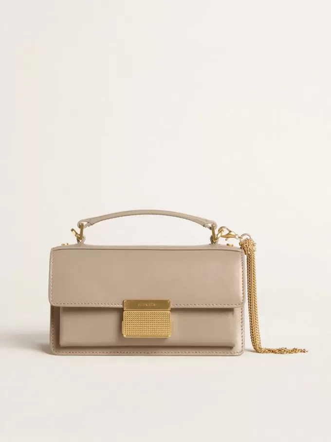 Bolso Venezia pequeño en piel beige con detalles dorados Bolso Venezia pequeño en piel beige con detalles dorados