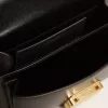Bolso Venezia pequeño en piel negra con detalles dorados Bolso Venezia pequeño en piel negra con detalles dorados