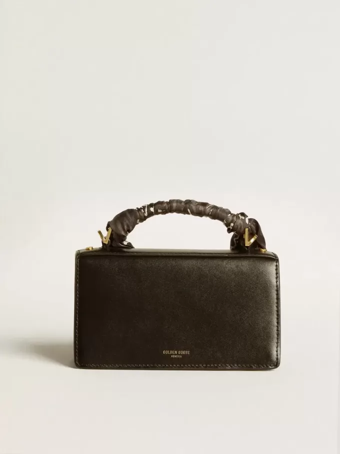 Bolso Venezia pequeño en piel negra con pañuelo de seda Bolso Venezia pequeño en piel negra con pañuelo de seda