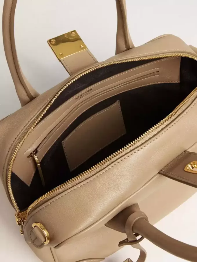 Bolso Vita en piel color topo con detalles dorados