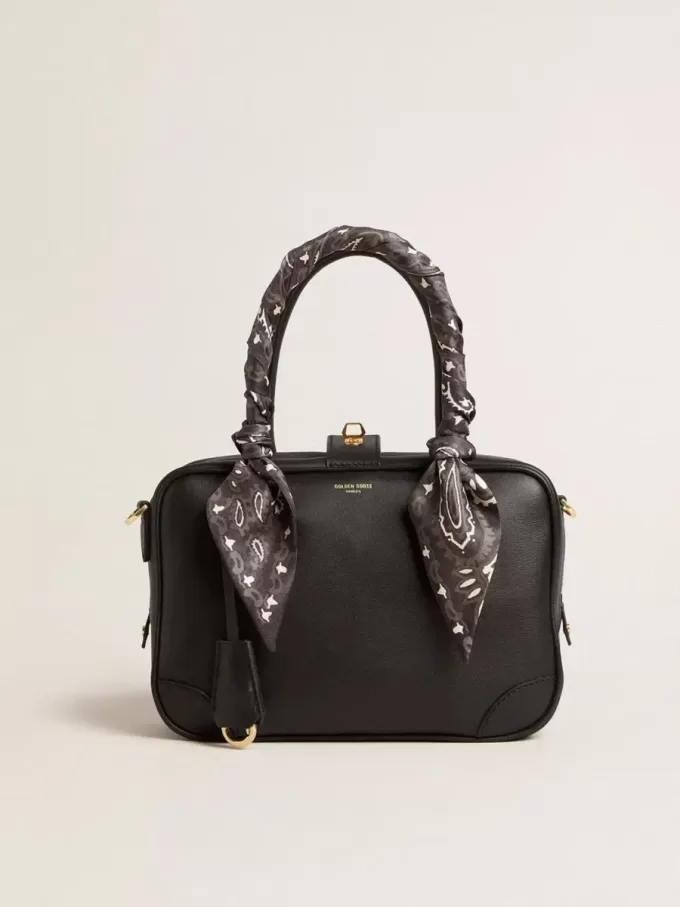 Bolso Vita en piel lisa negra con detalles dorados