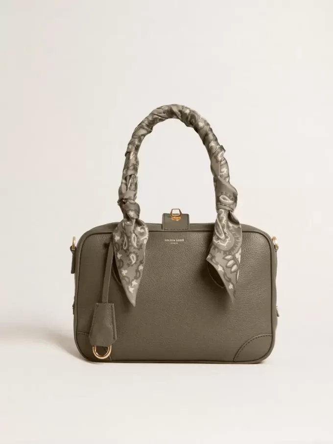 Bolso Vita en piel verde salvia con detalles dorados
