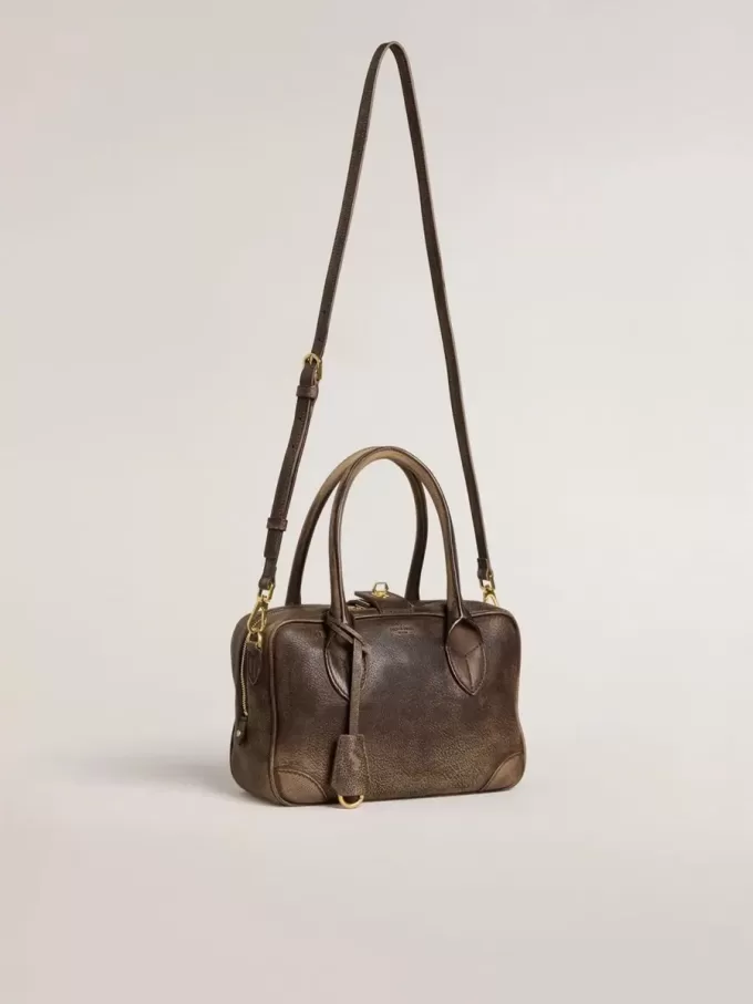 Bolso Vita en piel vintage marrón con detalles dorados Bolso Vita en piel vintage marrón con detalles dorados