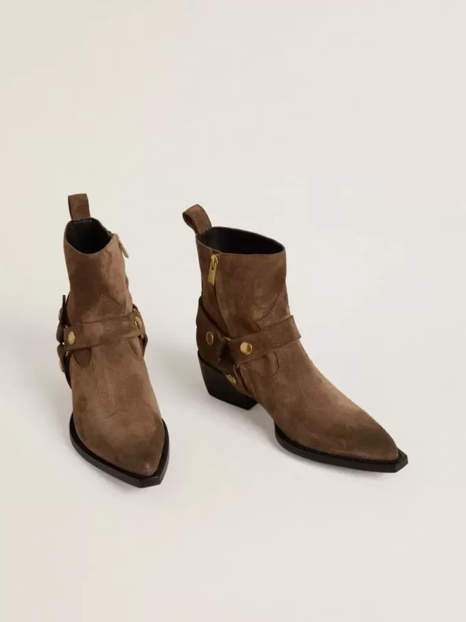 Botas Debbie bajas en ante gris paloma con hebilla extraíble