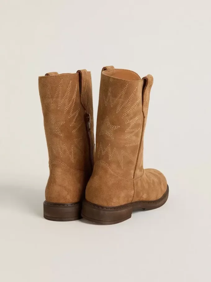 Botas Wish Junior en ante camel con bordado de estrellas