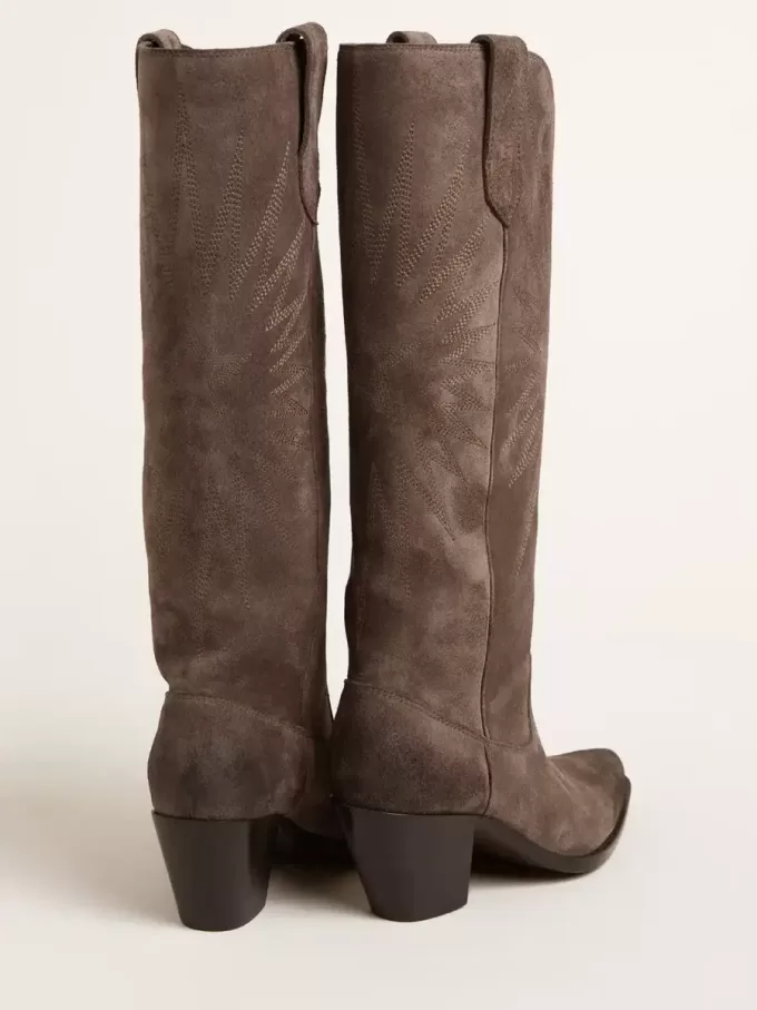 Botas Wish Star en ante marrón oscuro con estrella incrustada tono sobre tono