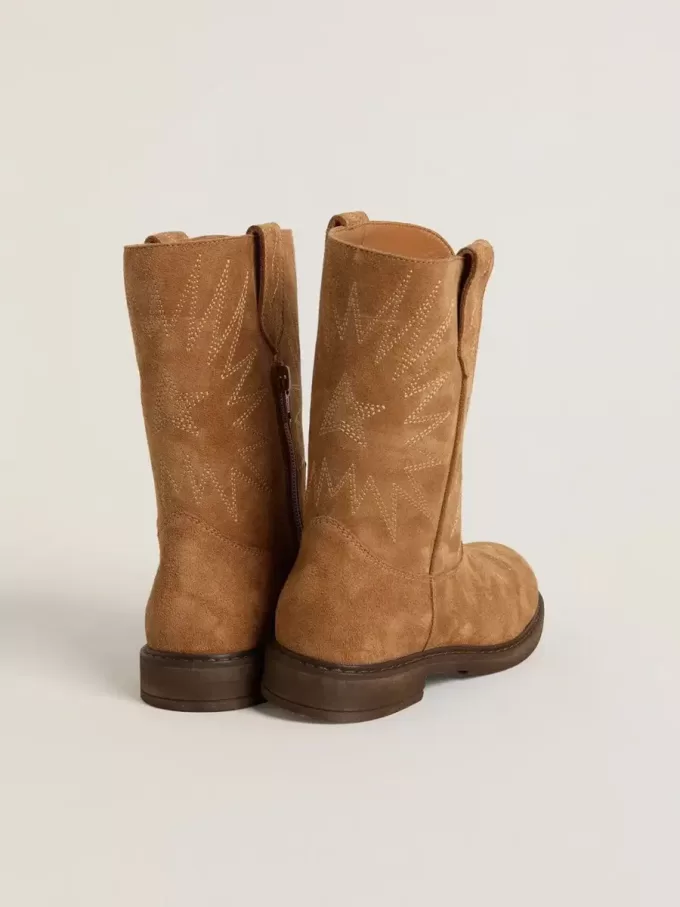 Botas Wish Young en ante camel con bordado de estrellas Botas Wish Young en ante camel con bordado de estrellas