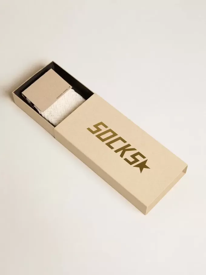 Calcetines largos acanalados en blanco vintage con raya negra