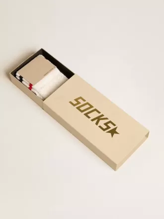 Calcetines largos acanalados en blanco vintage con rayas bicolor