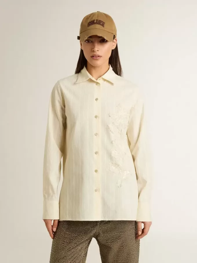 Camisa de algodón color crema para mujer con bordado floral