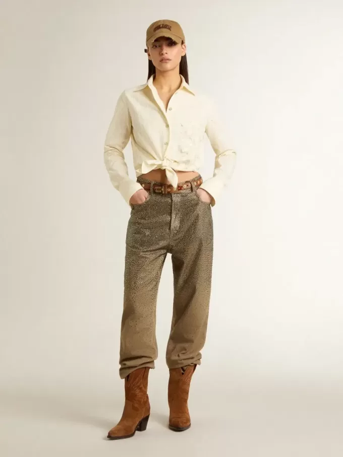 Camisa de algodón color crema para mujer con bordado floral