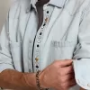 Camisa vaquera blanqueada para hombre con tachuelas martilladas