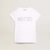 Camiseta blanca con letras doradas en cristales en el centro