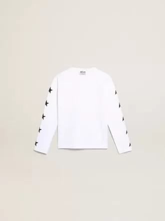 Camiseta blanca de manga larga con estrellas negras en contraste