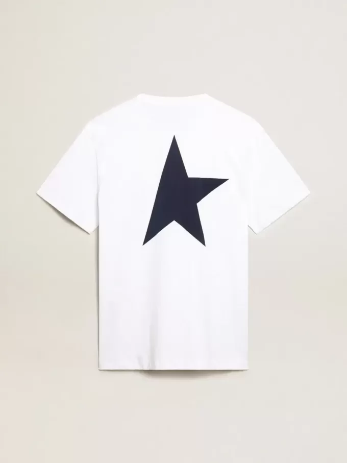 Camiseta blanca para hombre con estrella azul oscuro en la espalda