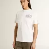 Camiseta blanca para mujer con estampado negro en el pecho Camiseta blanca para mujer con estampado negro en el pecho