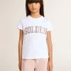Camiseta blanca para niña con letras doradas y purpurina rosa.