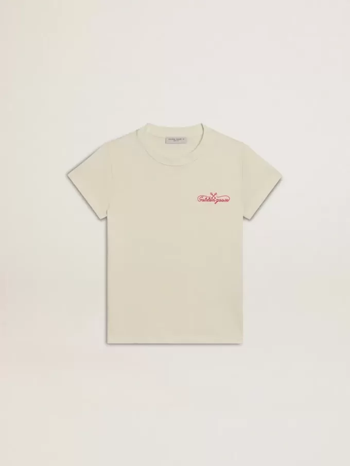 Camiseta de algodón para niña en blanco desgastado con bordado rojo en el pecho