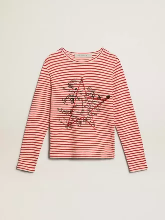 Camiseta de mujer con rayas blancas y rojas y bordado en la parte delantera