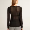Camiseta negra de cuello redondo para mujer